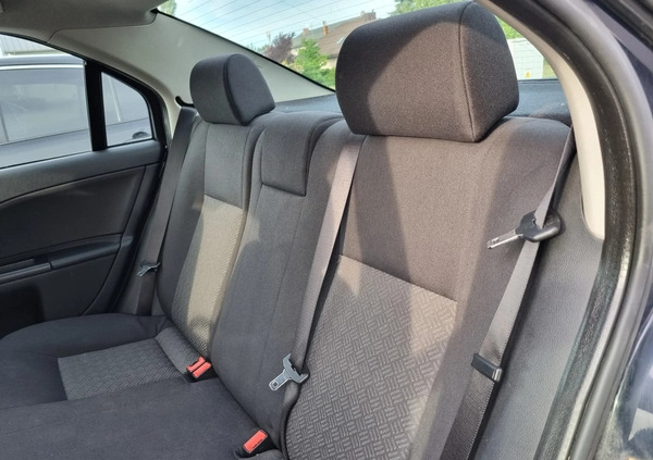 Ford Mondeo cena 4900 przebieg: 133060, rok produkcji 2005 z Limanowa małe 106